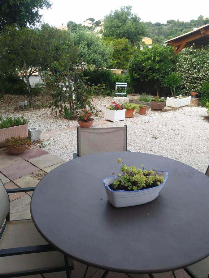 Magniolia Villa Le Lavandou Exteriör bild